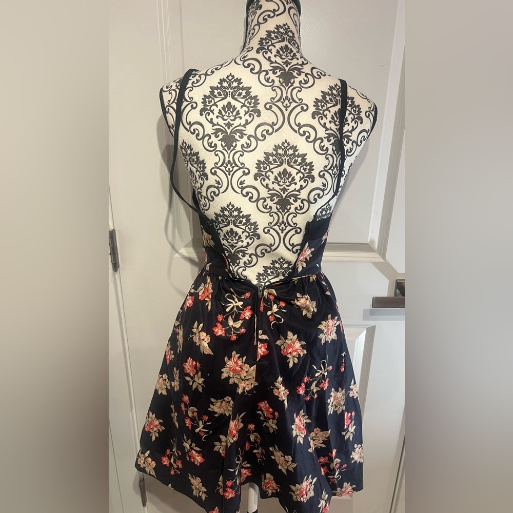 Vintage 1990’s Laura Ashley Black Floral Dress - Picture 4 of 6